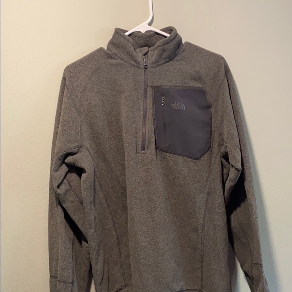 Men’s quarter zip north face fleece